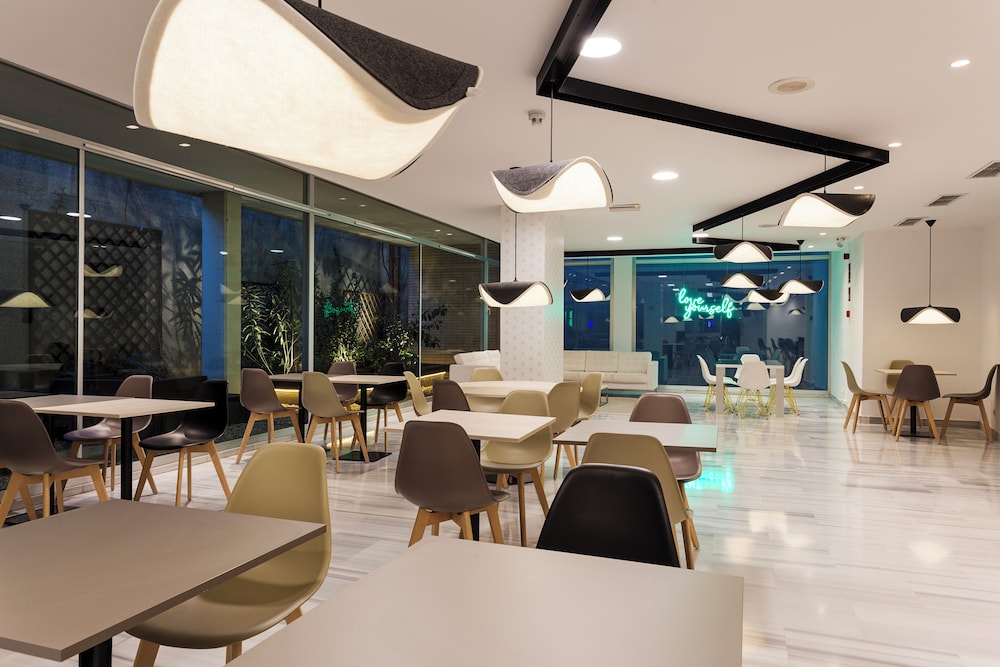 B&B HOTEL Madrid Pinar de Las Rozas 5