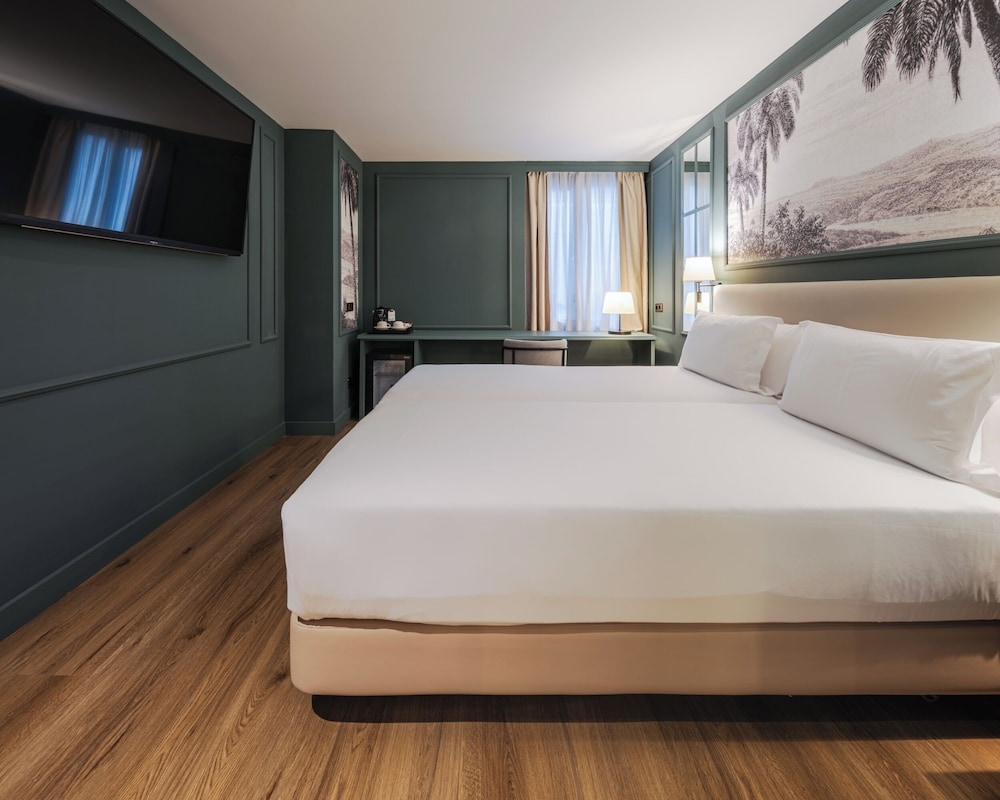Hotel Luze Castellana 20