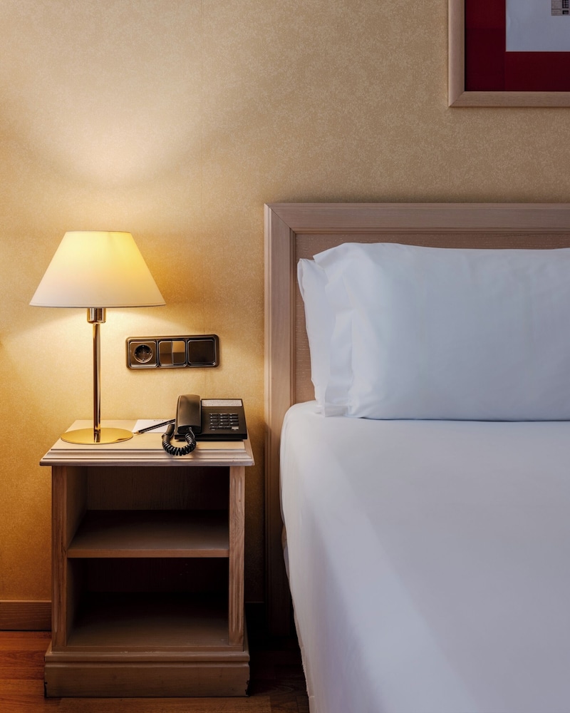 Hotel Luze Castellana 21
