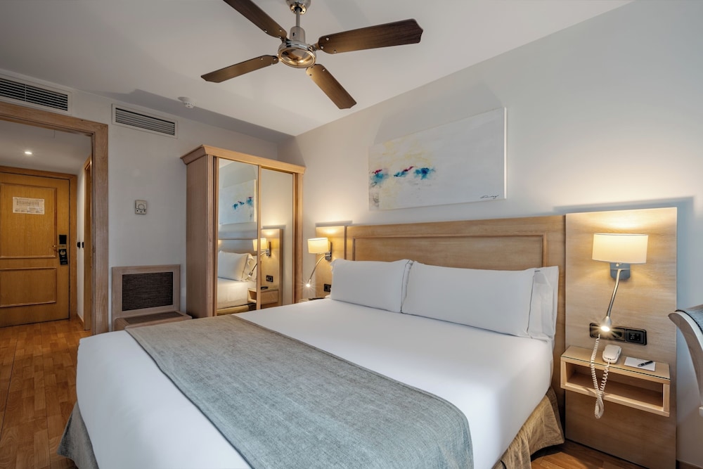 Hotel Luze Castellana 13