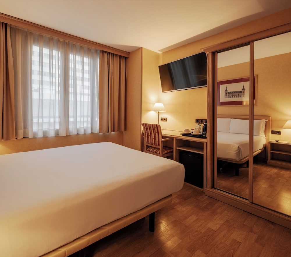 Hotel Luze Castellana 16