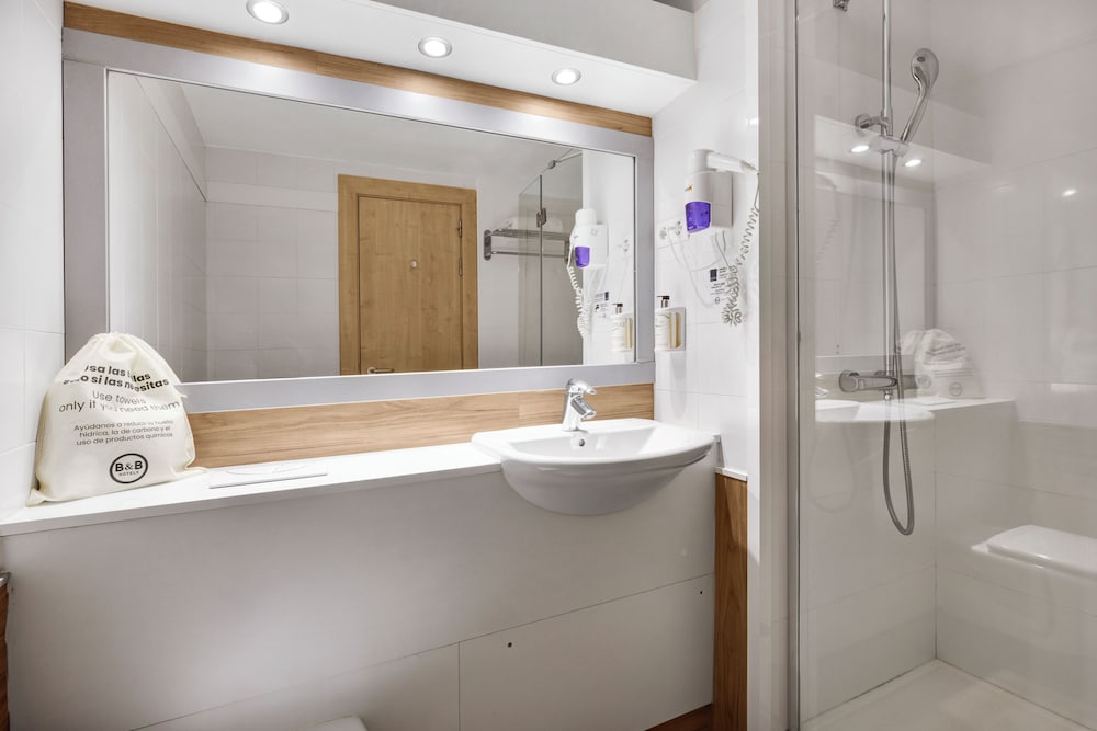 B&B HOTEL Madrid Las Rozas 22