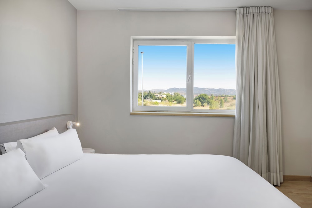B&B HOTEL Madrid Las Rozas 11