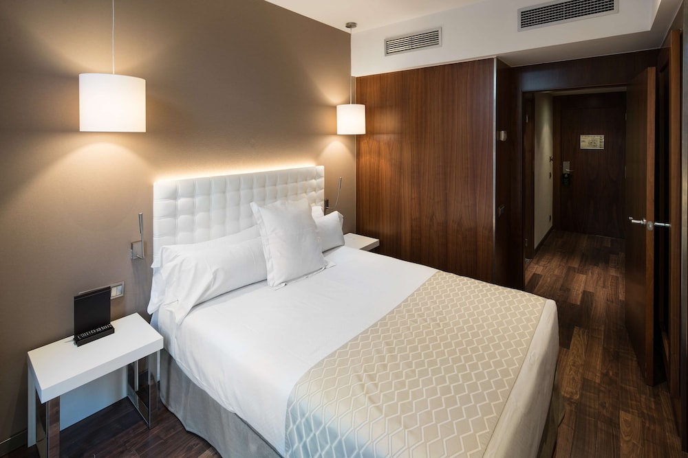 Hotel Catalonia Ramblas 4