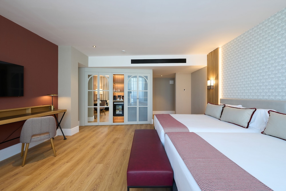 Hotel Catalonia Ramblas 24