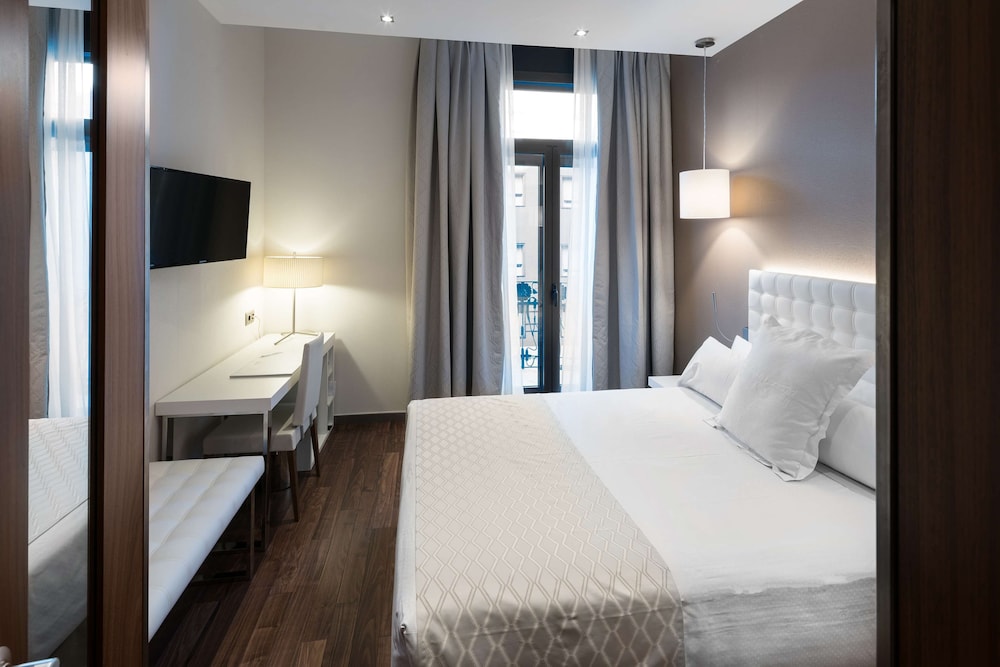 Hotel Catalonia Ramblas 5