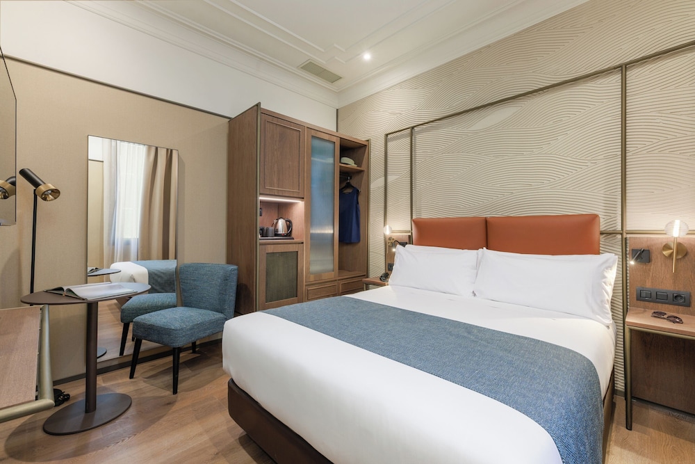 Hotel Medinaceli 11