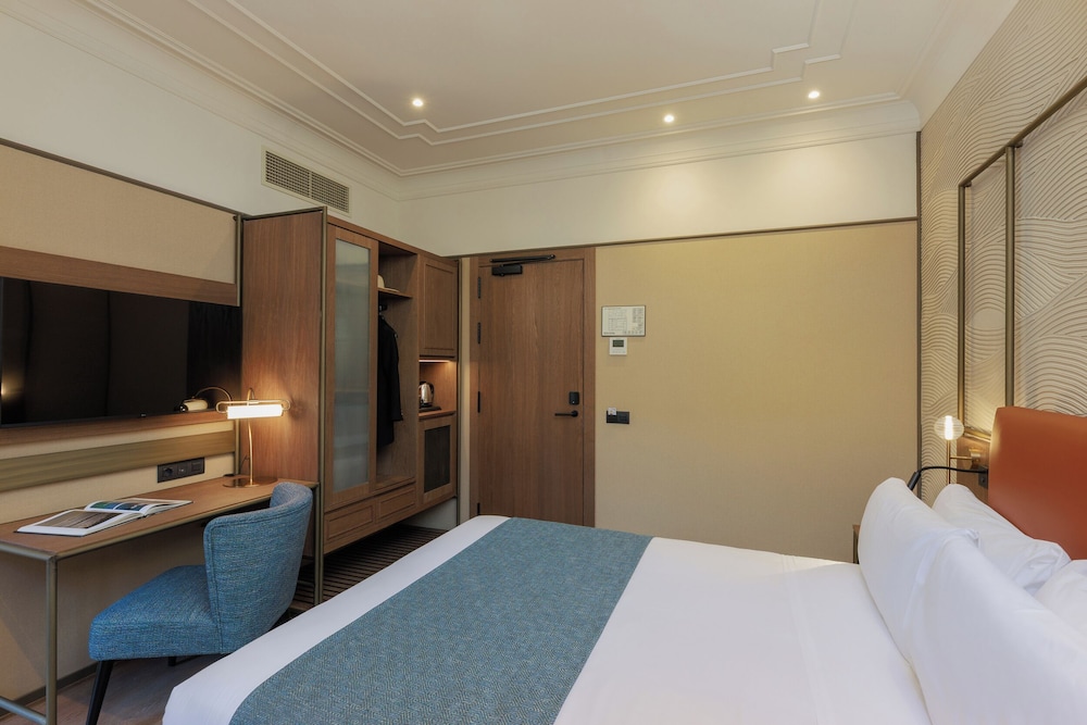 Hotel Medinaceli 23