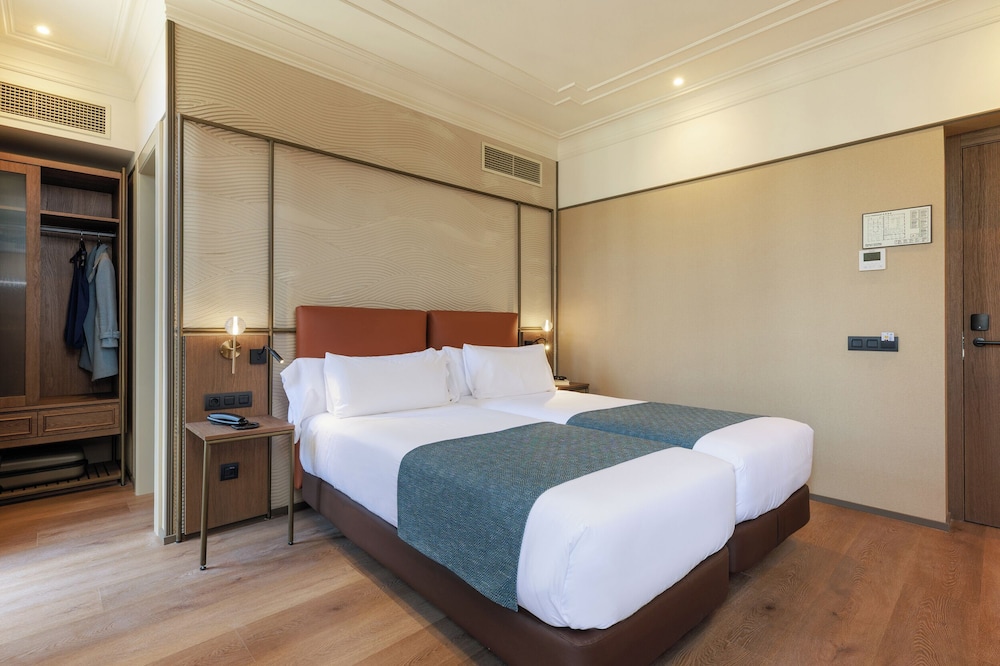Hotel Medinaceli 24