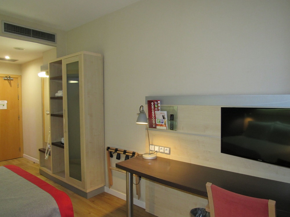 Holiday Inn Express Madrid - Alcorcon 4