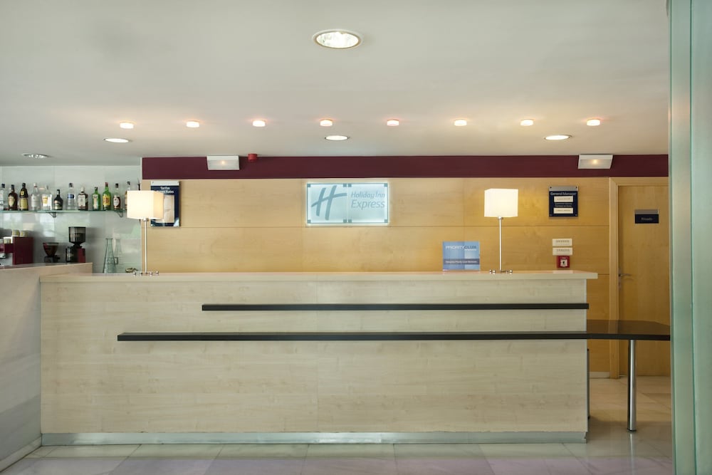 Holiday Inn Express Madrid - Alcorcon 2