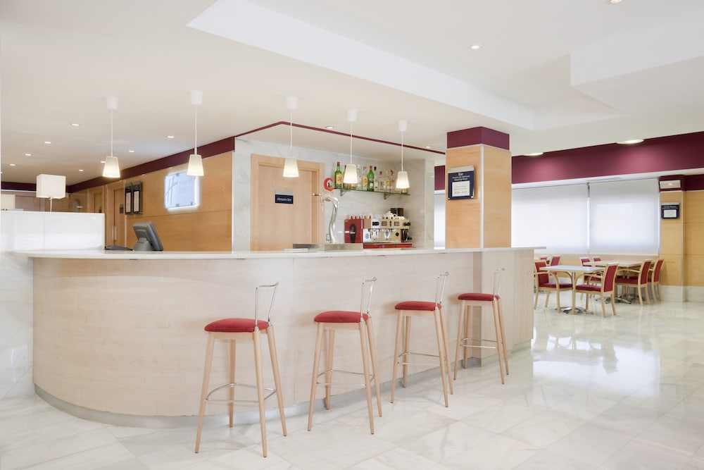 Holiday Inn Express Madrid - Alcobendas 17