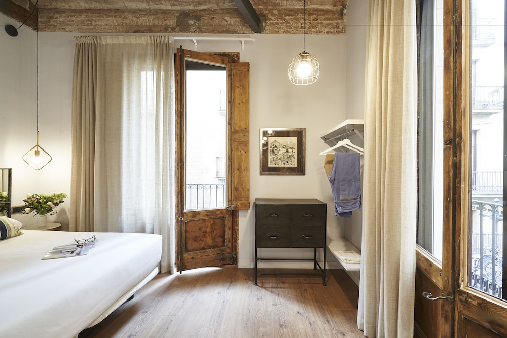 AinB Gothic Jaume I Studios 6