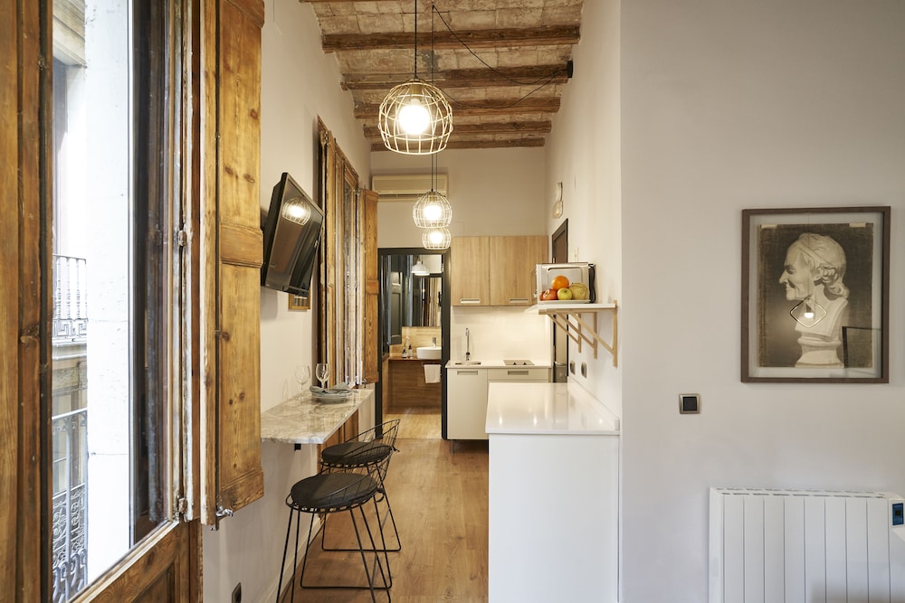 AinB Gothic Jaume I Studios 4
