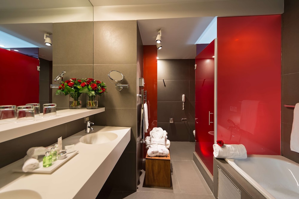 NH Collection Barcelona Constanza 15