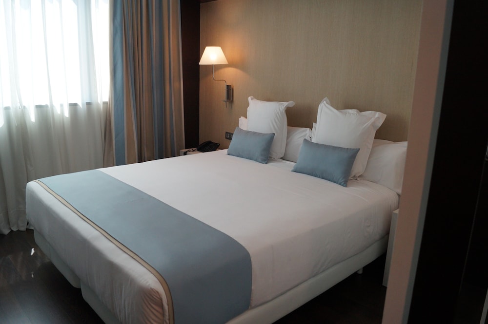 LCB Hotel Fuenlabrada 10