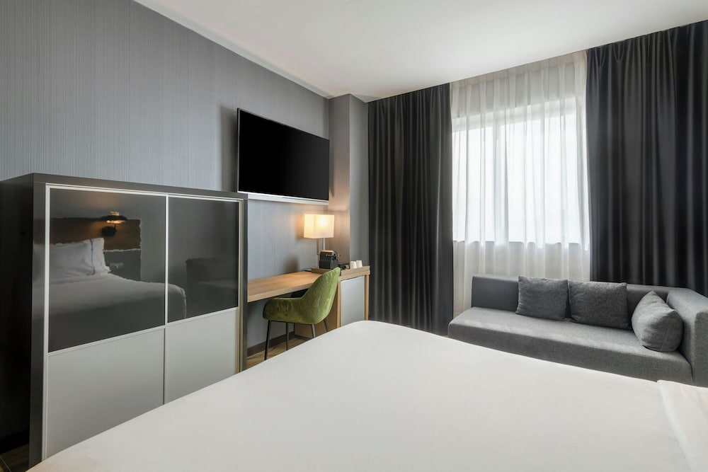 AC Hotel Madrid Feria 19