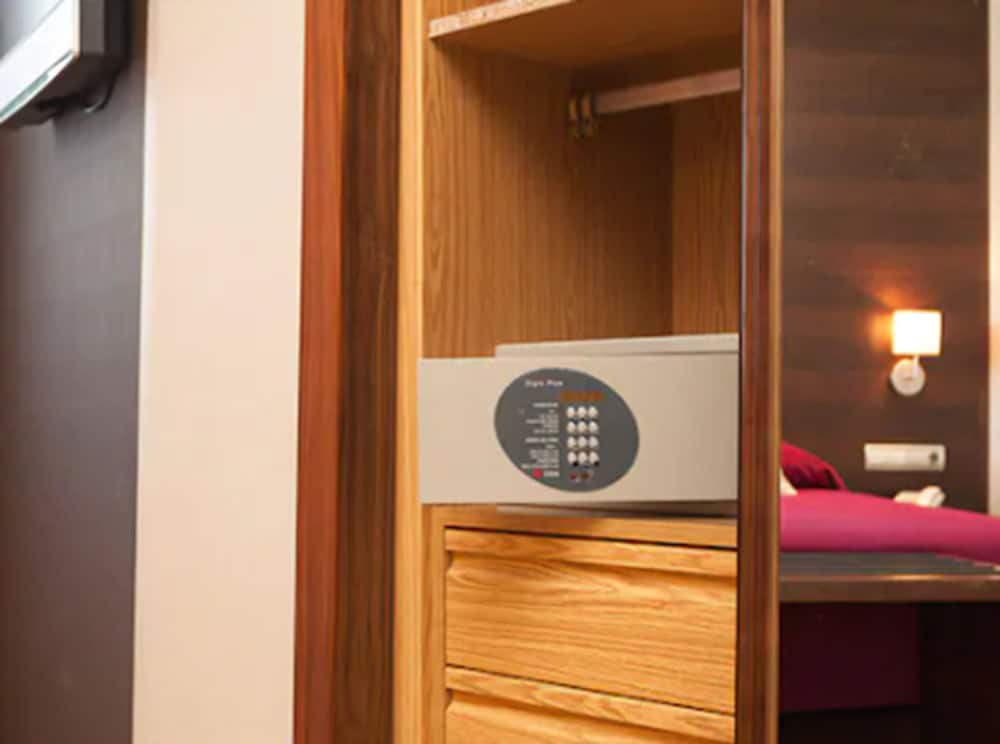 Hotel FC Villalba 17