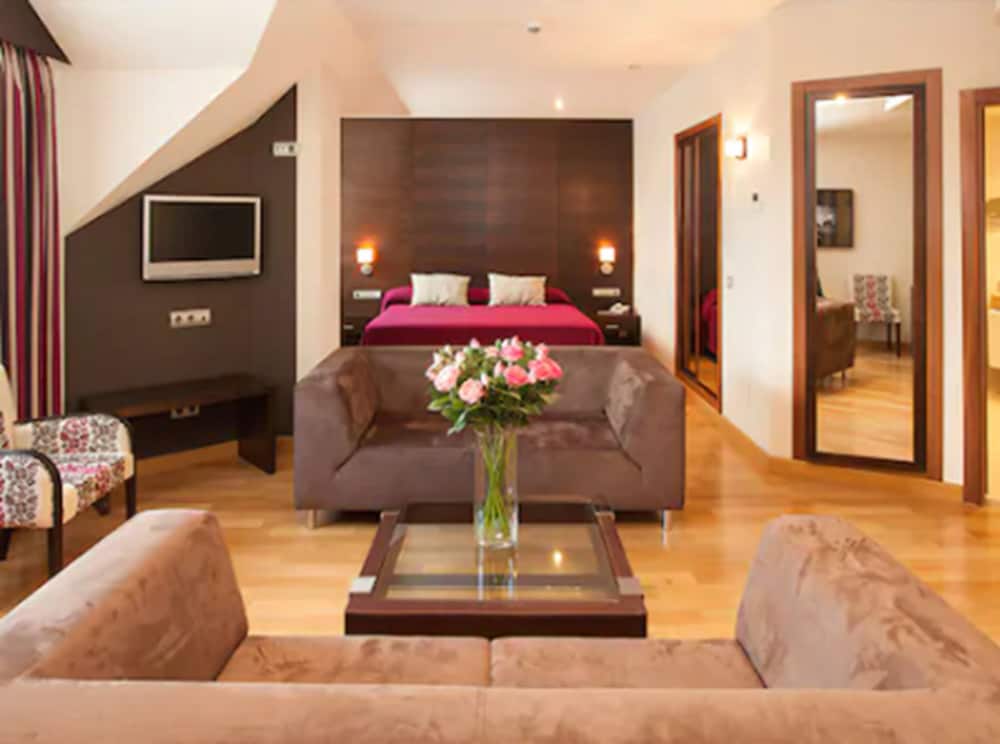 Hotel FC Villalba 14