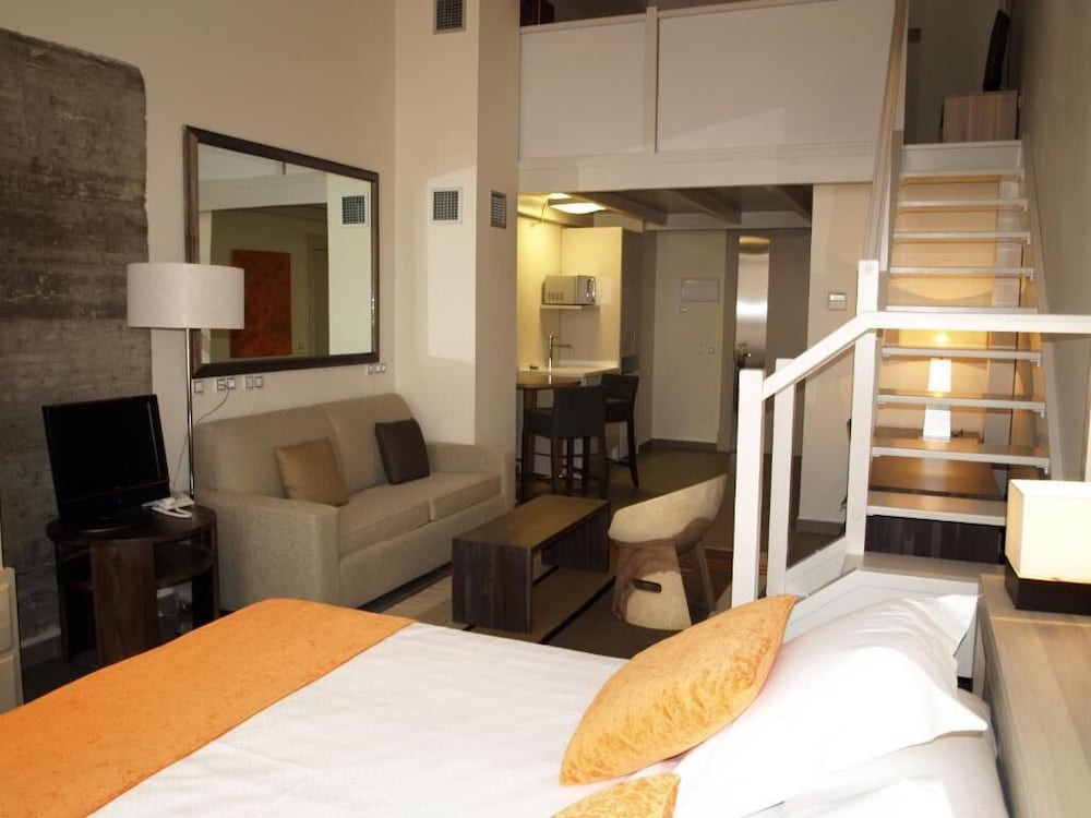 Eco Alcalá Suites 10