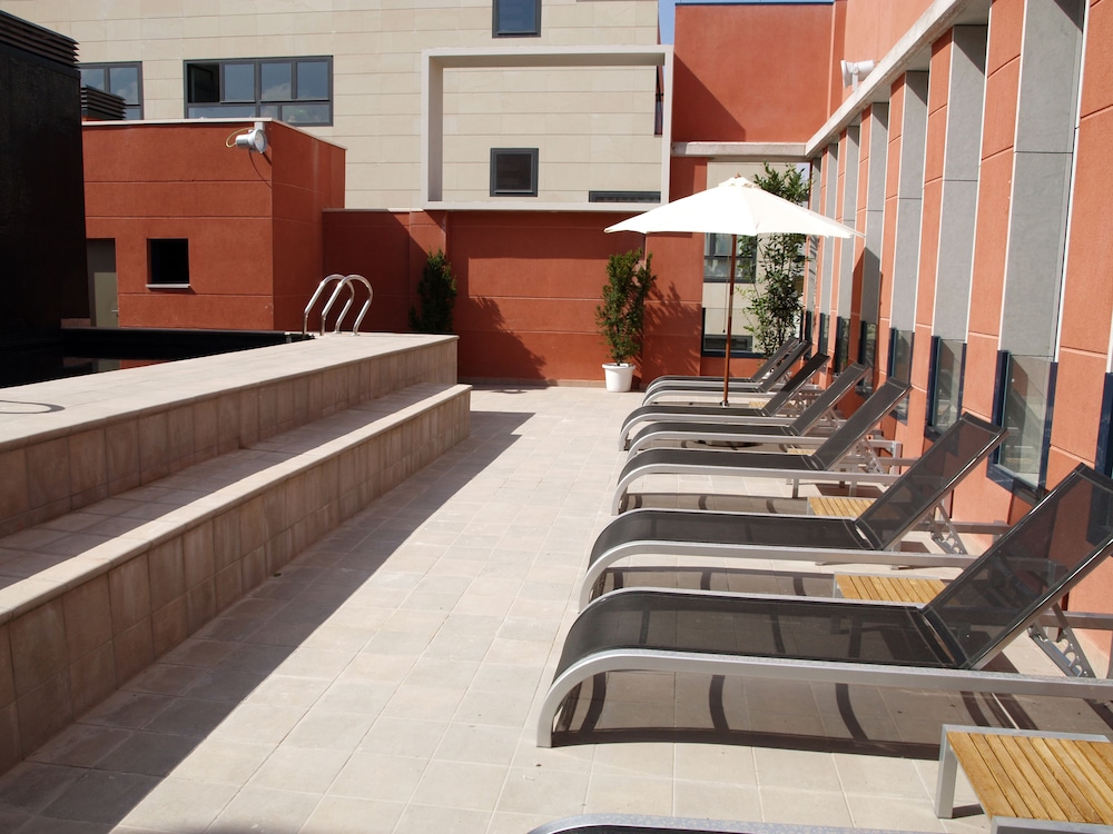 Eco Alcalá Suites 23