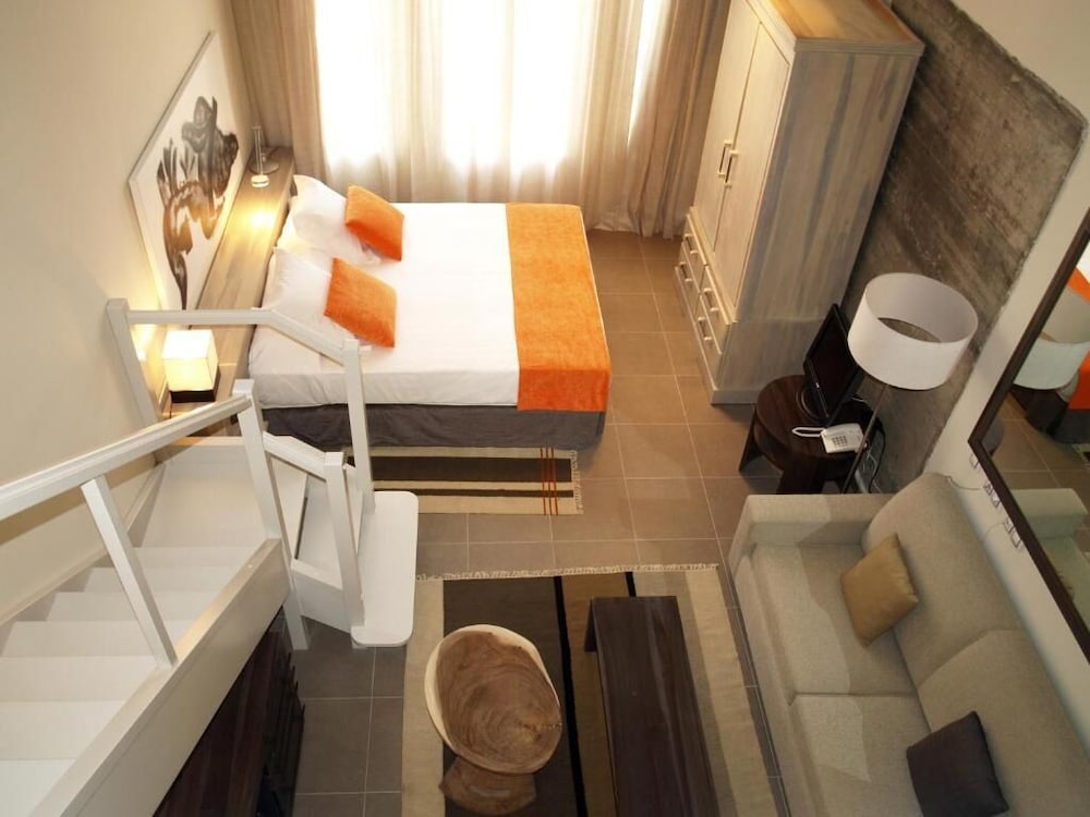 Eco Alcalá Suites 14