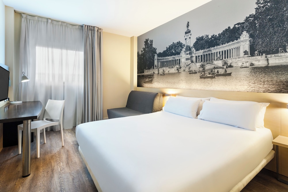 B&B HOTEL Madrid Aeropuerto T1-T2-T3 1