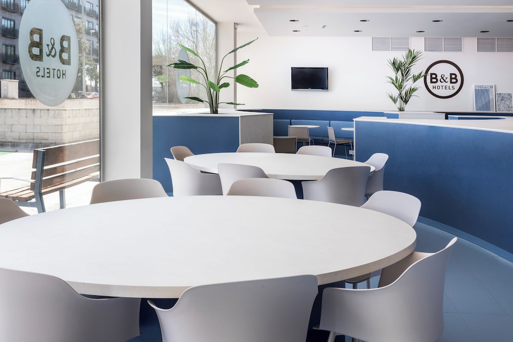 B&B HOTEL Madrid Aeropuerto T1-T2-T3 19