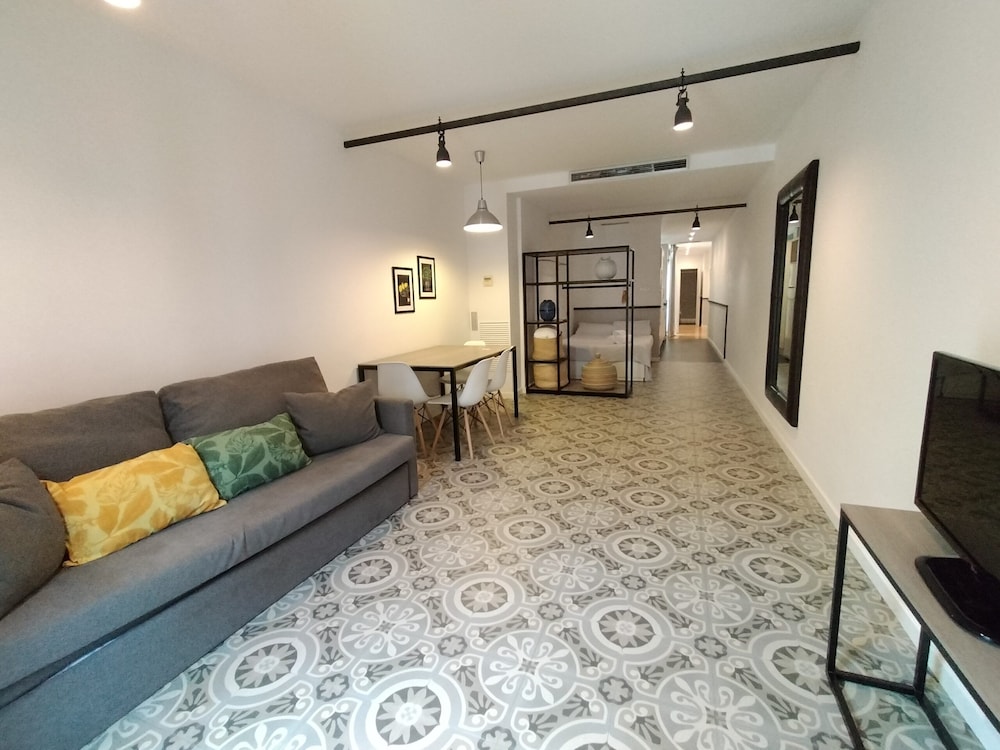 Liceu Apartments by Gaiarooms 9