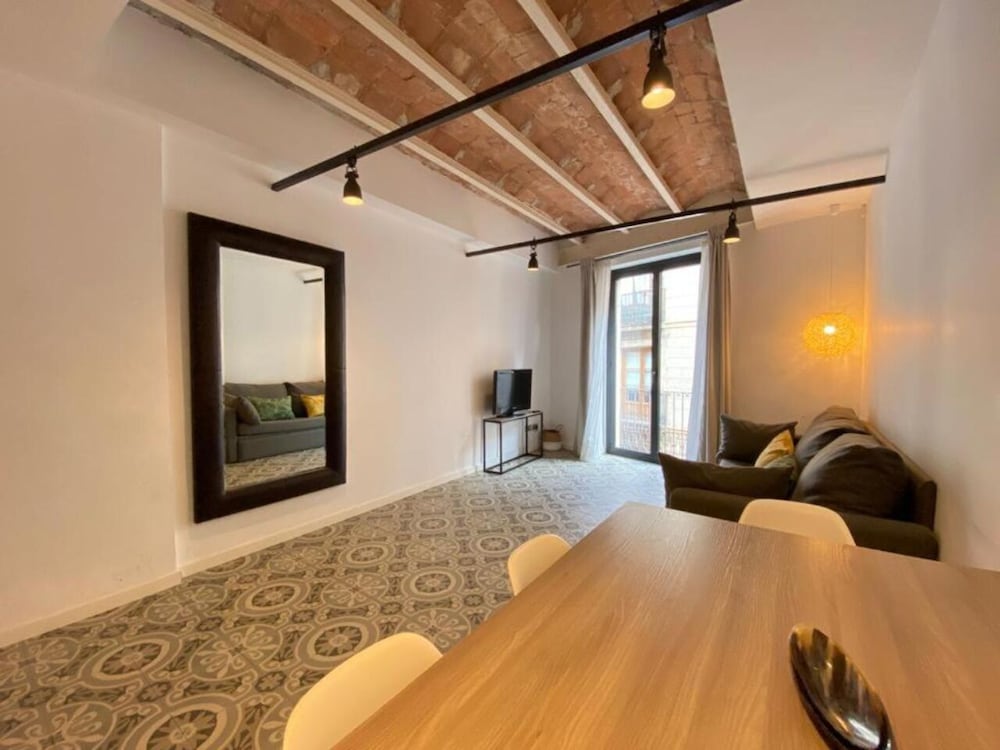 Liceu Apartments by Gaiarooms 15