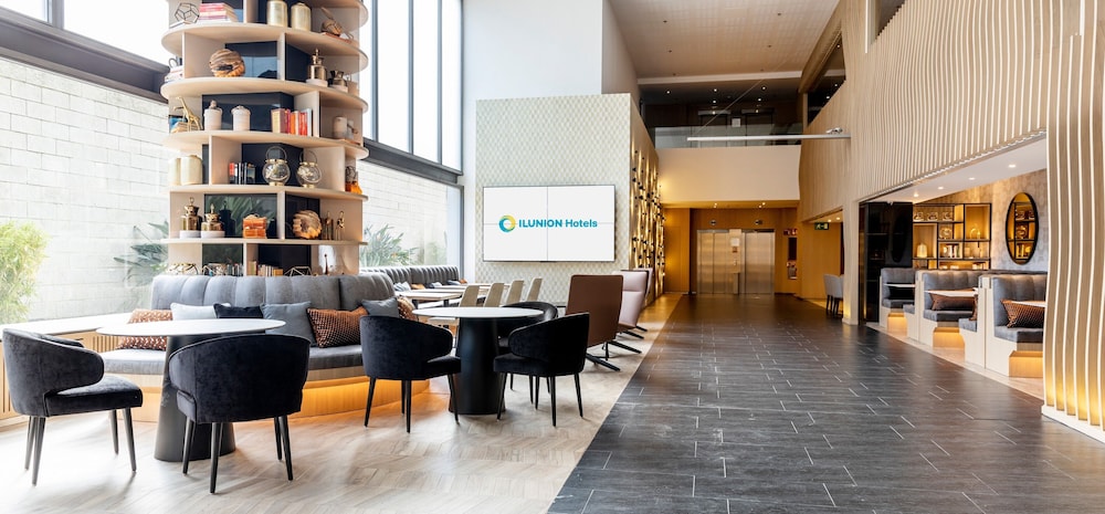 Hotel ILUNION Barcelona 3