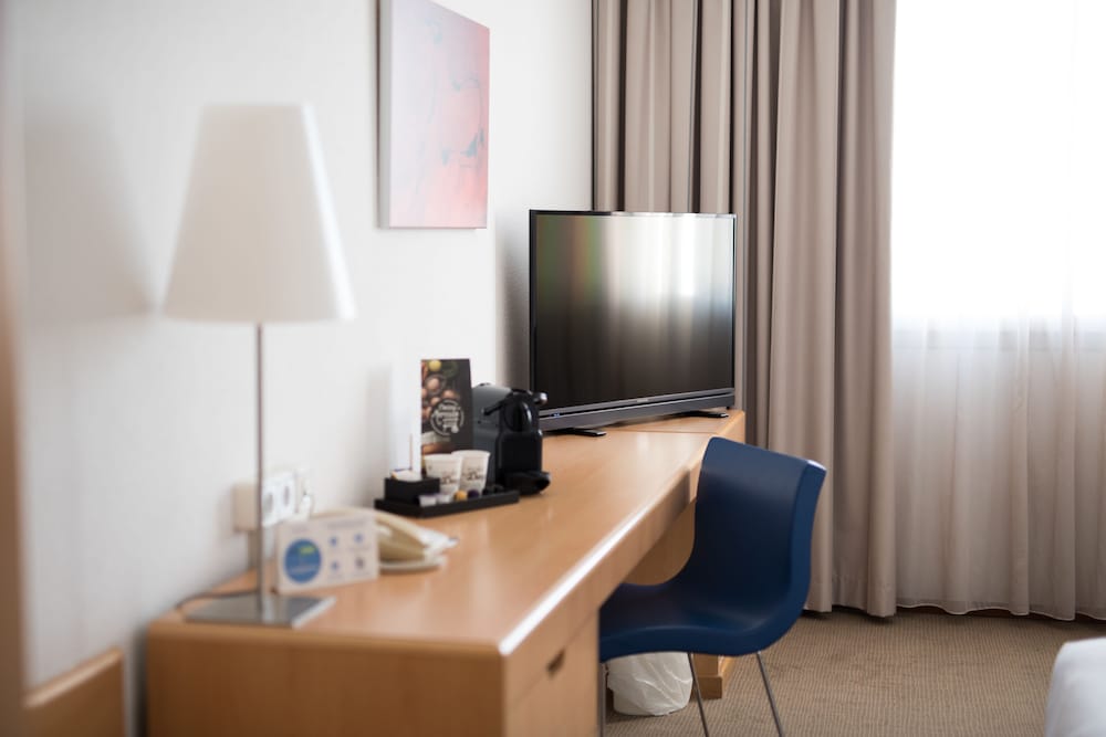 ibis Styles Barcelona SJ Despi 8