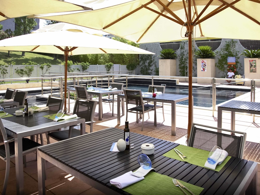 ibis Styles Barcelona SJ Despi 23