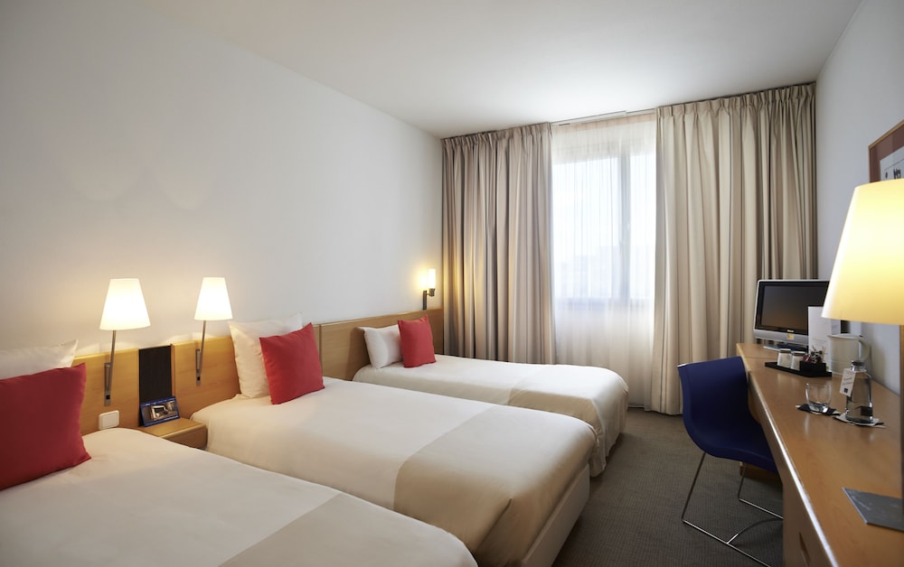ibis Styles Barcelona SJ Despi 5