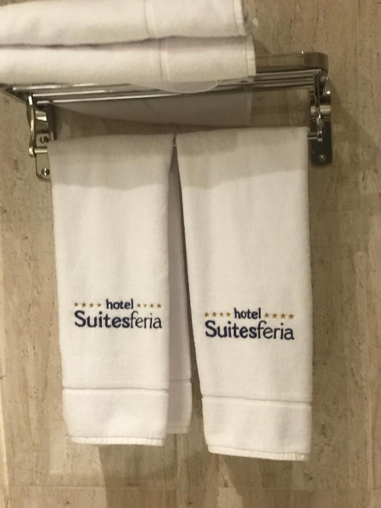 Hotel Suites Feria 17