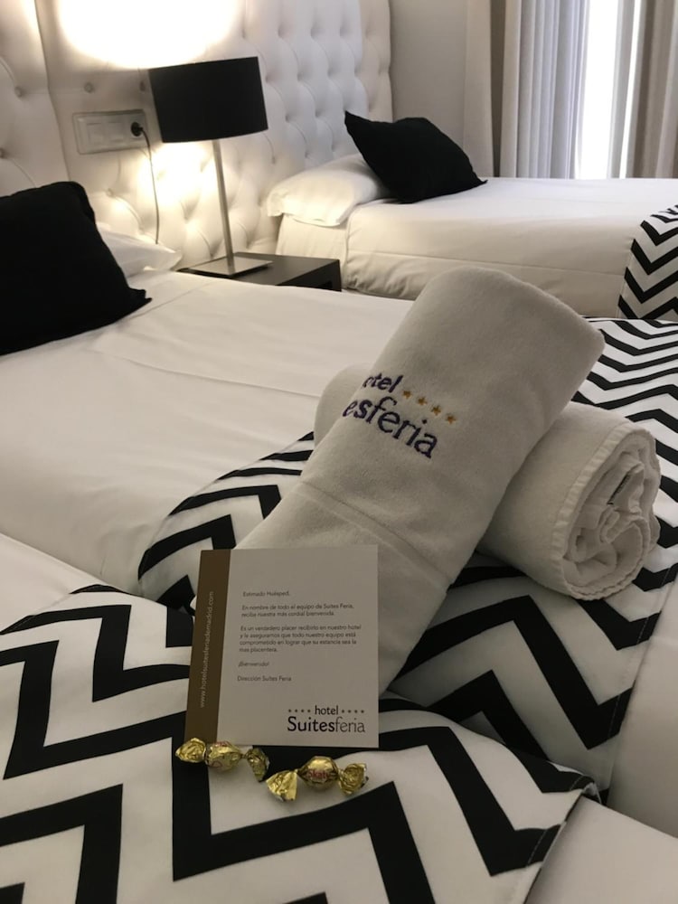 Hotel Suites Feria 11