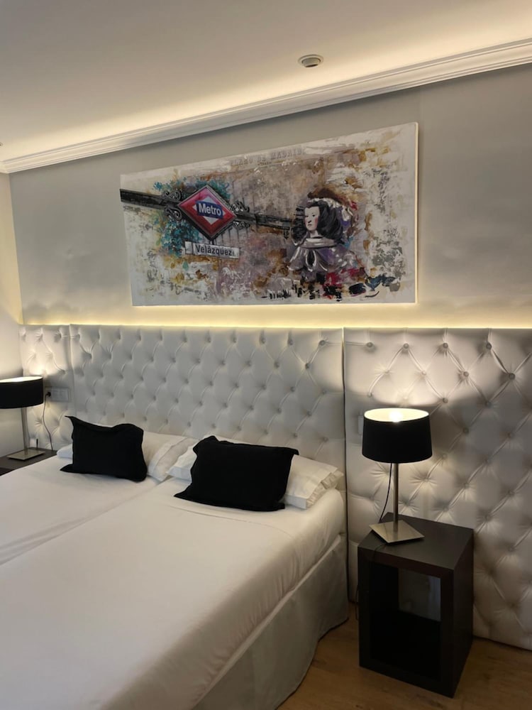 Hotel Suites Feria 8