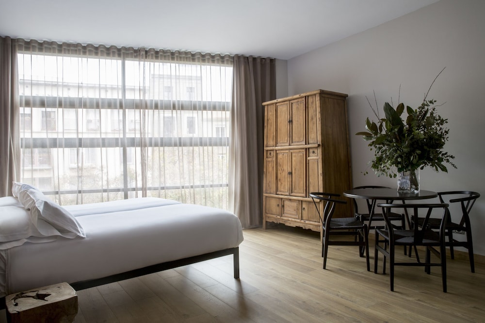 Aparthotel Allada 4
