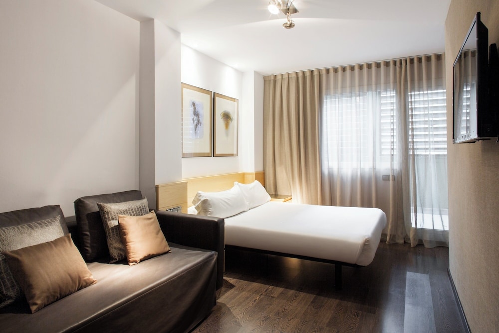Aparthotel Aramunt 6