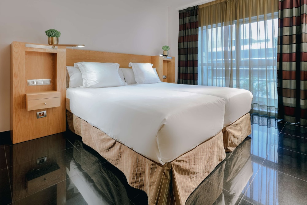 Apartamentos Hesperia Barcelona Fira 14