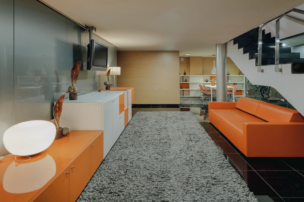 Apartamentos Hesperia Barcelona Fira 5