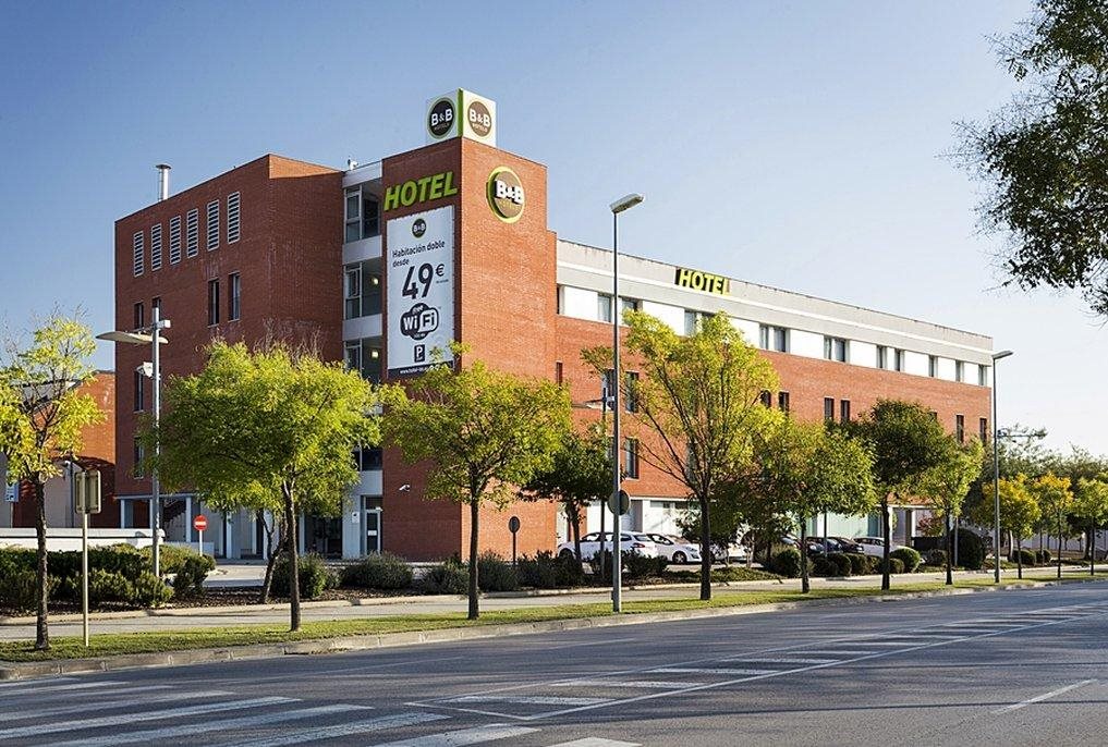 B&B HOTEL Girona 3 1
