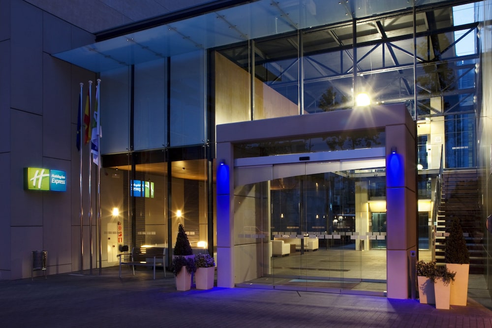 Holiday Inn Express Barcelona - City 22@ 1
