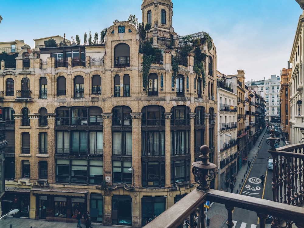 Las Letras Gran Vía 24