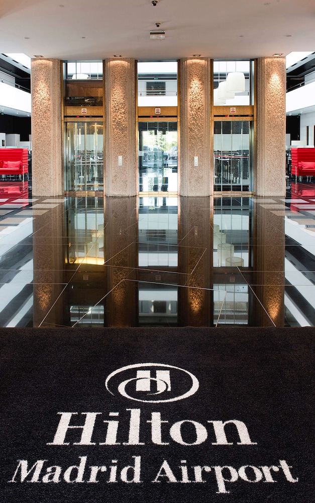Hilton Madrid Airport 5