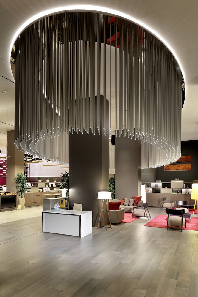 Meliá Barcelona Sky 3