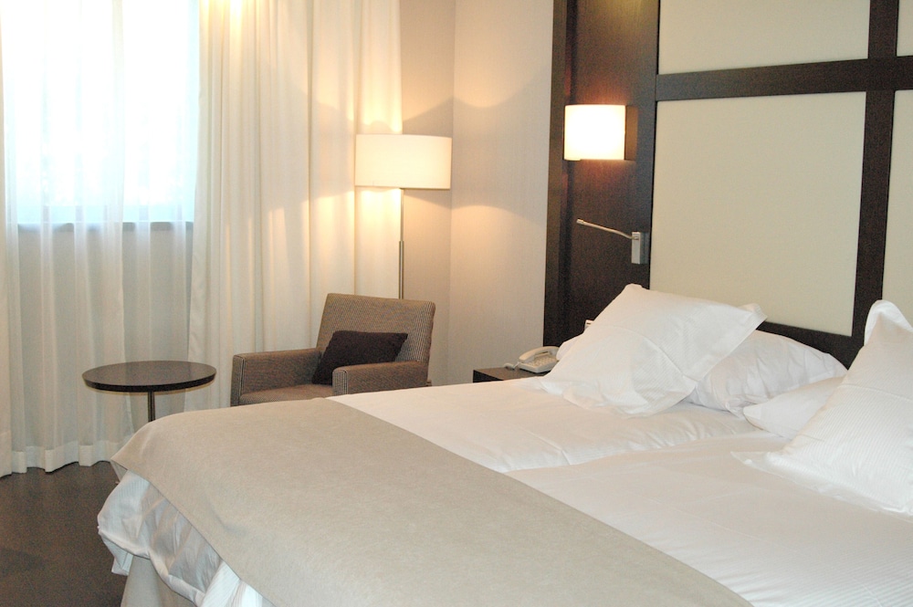 Hotel Maydrit 11