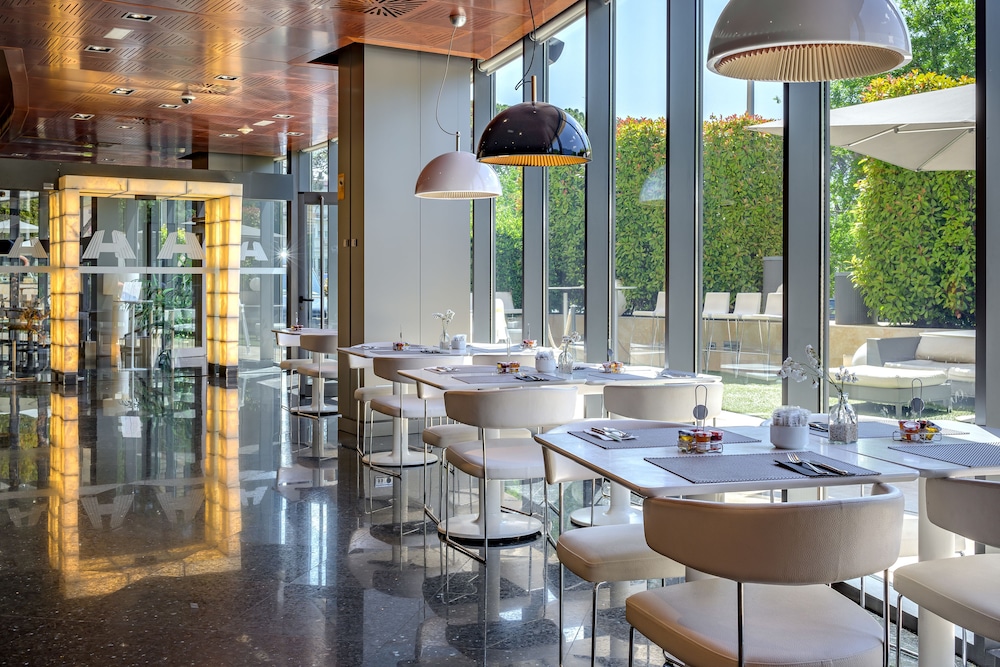 Hotel Maydrit 22