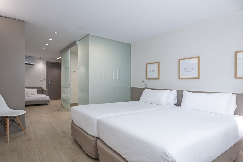 Aparthotel BCN Montjuic 20