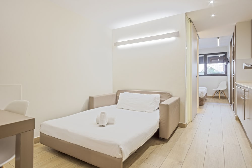 Aparthotel BCN Montjuic 14